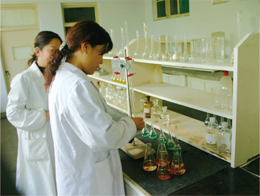  化学分析室
